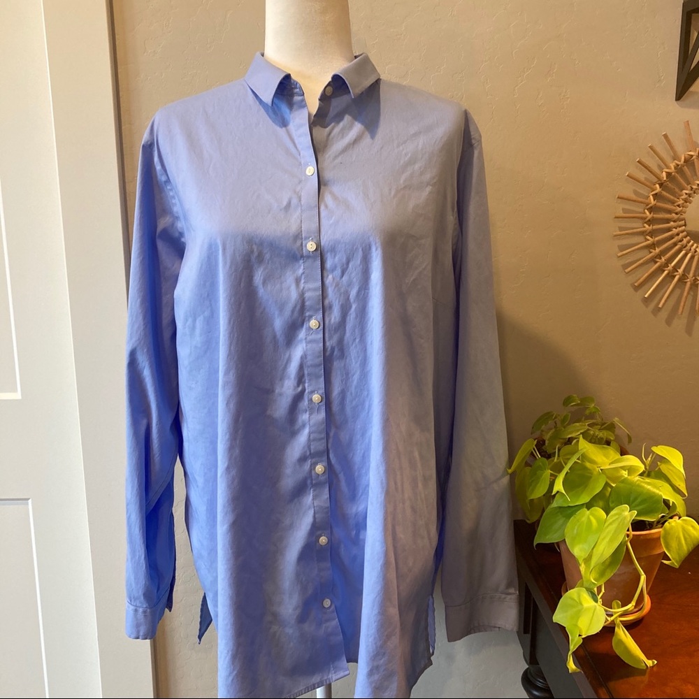 Eddie Bauer  Wrinkle-Resistant Button Down